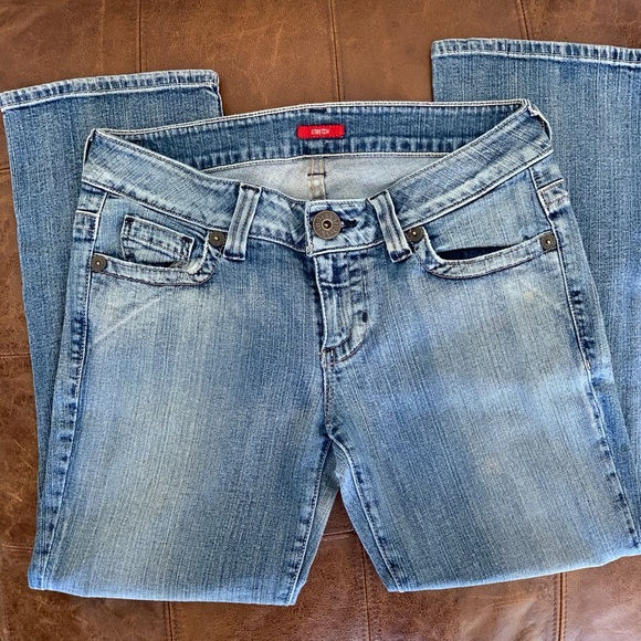 GUESS Jeans - Picture 3 of 7